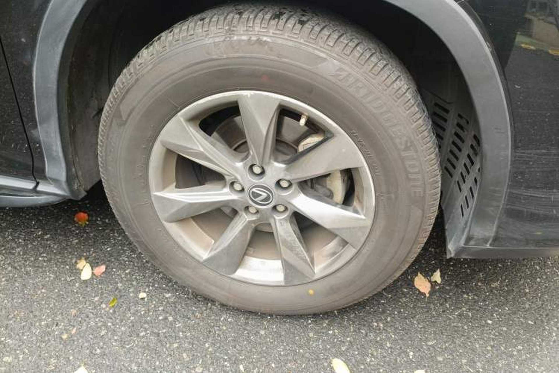 Used Lexus RX 2016 300 Two-Wheel Drive Comfort Edition China V Standard Right Front Wheel Hub