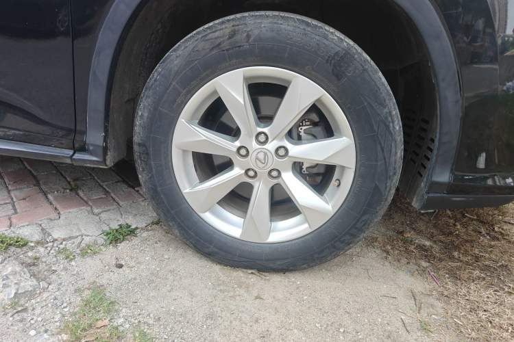 Used Lexus RX 2016 300 Two-Wheel Drive Elite Version China V Standard Right Front Wheel Hub