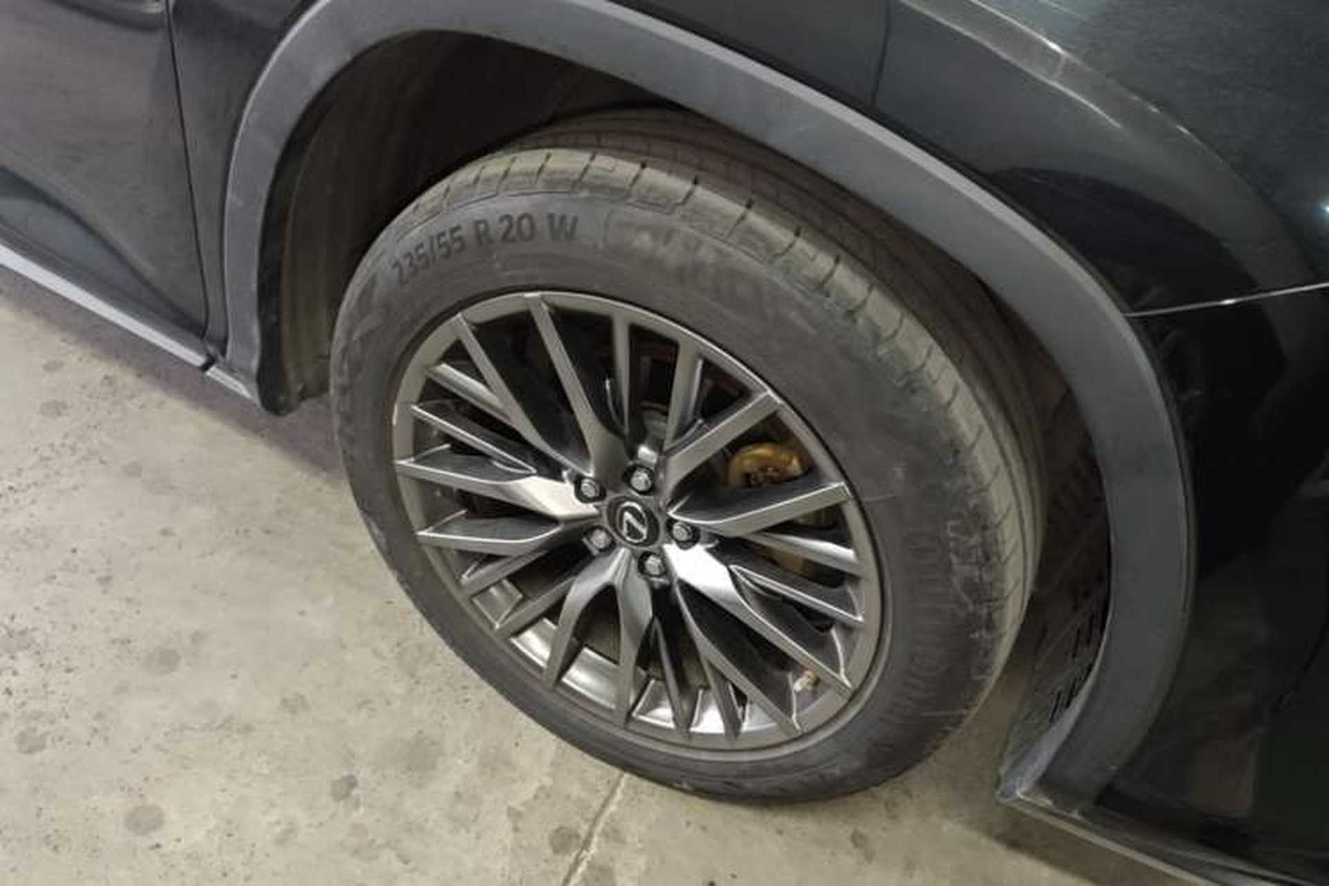 Used Lexus RX 2016 300 4x4 F SPORT Version China V Standard Right Front Wheel Hub