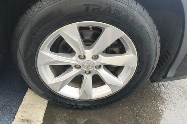 Used Lexus RX 2016 300 Two-Wheel Drive Comfort Edition China V Standard Right Front Wheel Hub