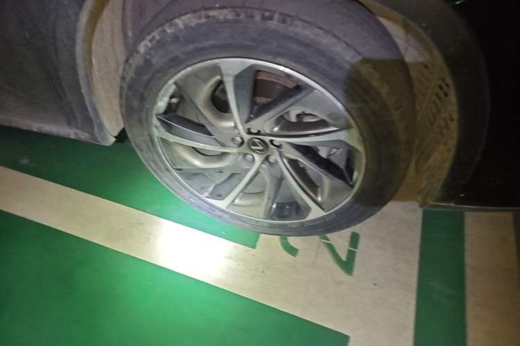 Used Lexus RX 2016 300 4x4 Elegant Edition China V-standard Right Front Wheel Hub