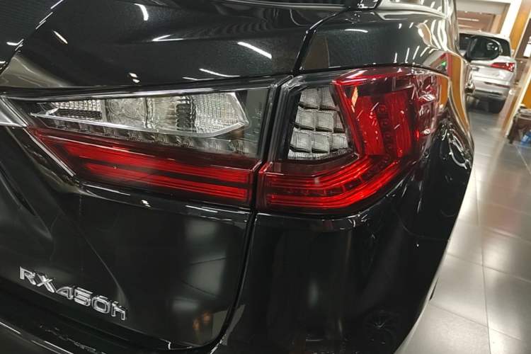 Used Lexus RX 2016 450h Four-Wheel Drive Elegant Edition Right Rear Taillight