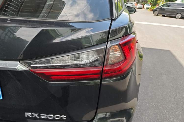 Used Lexus RX 2016 300 Two-Wheel Drive Elite Version China V Standard Right Rear Taillight
