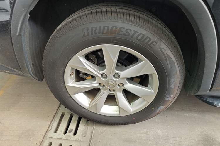 Used Lexus RX 2016 300 Two-Wheel Drive Elite Version China V Standard Right Rear Wheel Hub
