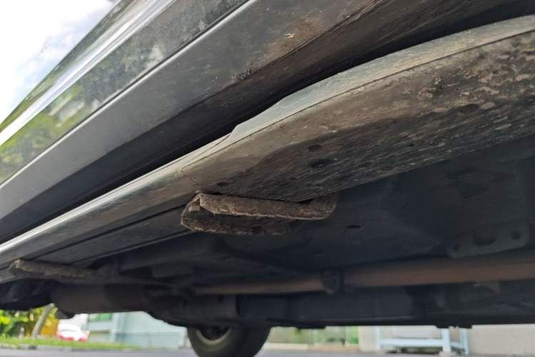 Used Lexus RX 2016 300 Two-Wheel Drive Elite Version China V Standard Right Side Sill