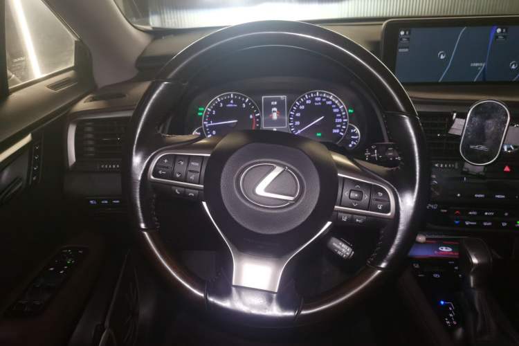 Used Lexus RX 2016 300 4x4 Luxury Edition China V Standard Steering Wheel