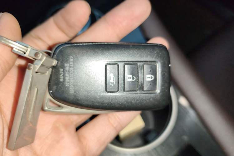 Used Lexus RX 2016 300 4x4 Elegant Edition China V-standard Vehicle Key
