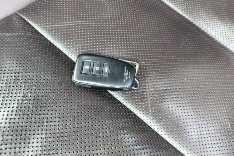 Used Lexus RX 2016 300 Two-Wheel Drive Elite Edition China VI Standard Vehicle Key