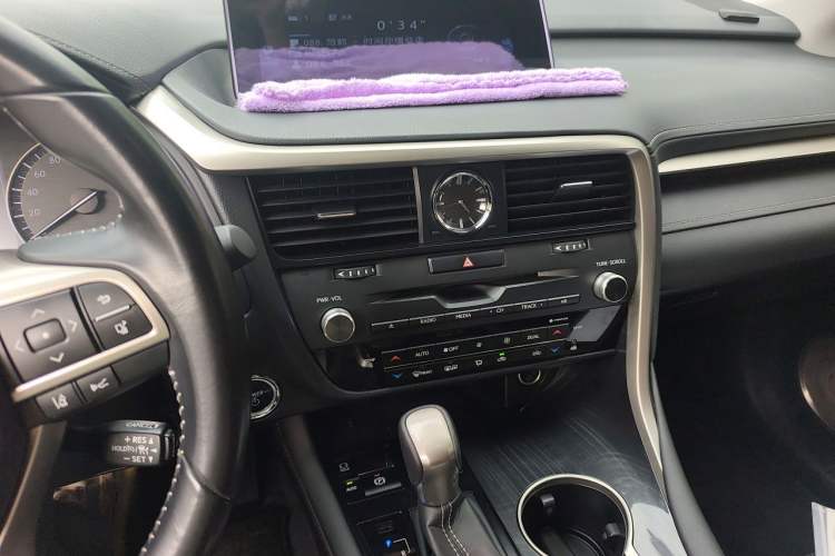 Used Lexus RX 2016 450h Four-Wheel Drive Elegant Edition Audio And AC Panel