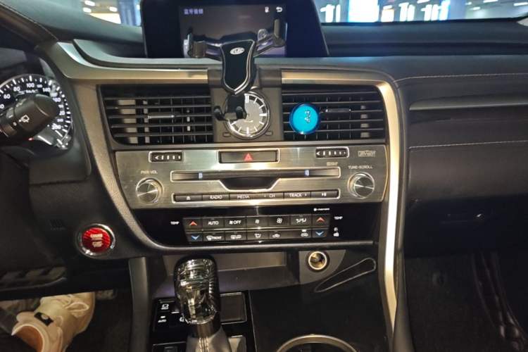 Used Lexus RX 2016 300 Two-Wheel Drive Elite Version China V Standard Audio And AC Panel