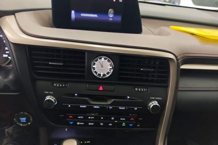 Used Lexus RX 2016 300 4x4 Elegant Edition China V-standard Audio And AC Panel