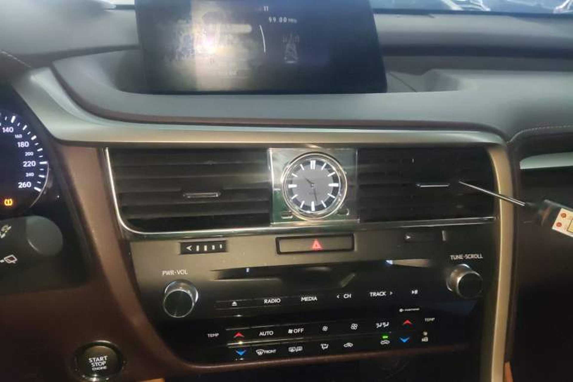 Used Lexus RX 2016 300 4x4 Elegant Edition China V-standard Audio And AC Panel