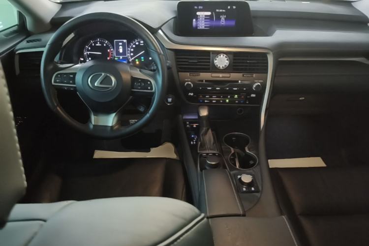 Used Lexus RX 2016 300 Two-Wheel Drive Elite Version China V Standard Center Console