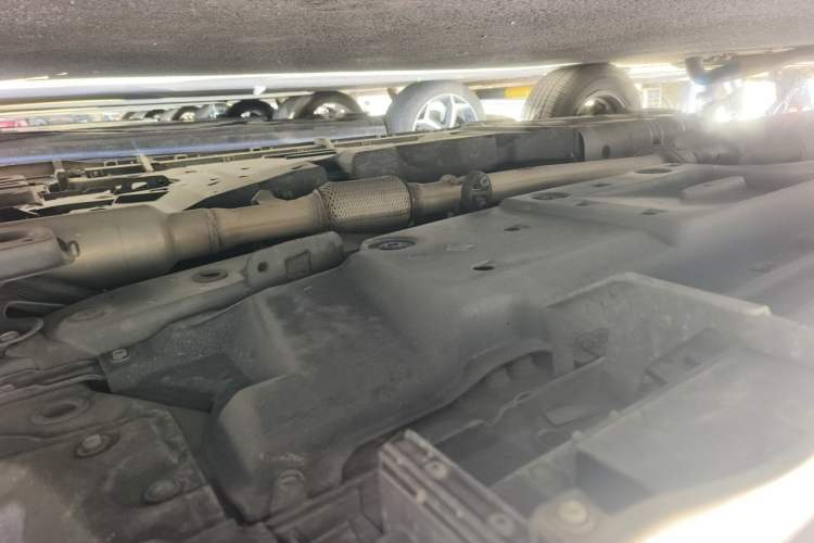 Used Lexus RX 2016 300 Two-Wheel Drive Elite Edition China VI Standard Chassis Front Right