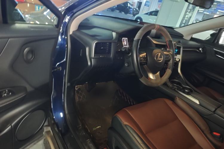 Used Lexus RX 2016 300 Two-Wheel Drive Elite Version China V Standard Driver Seat