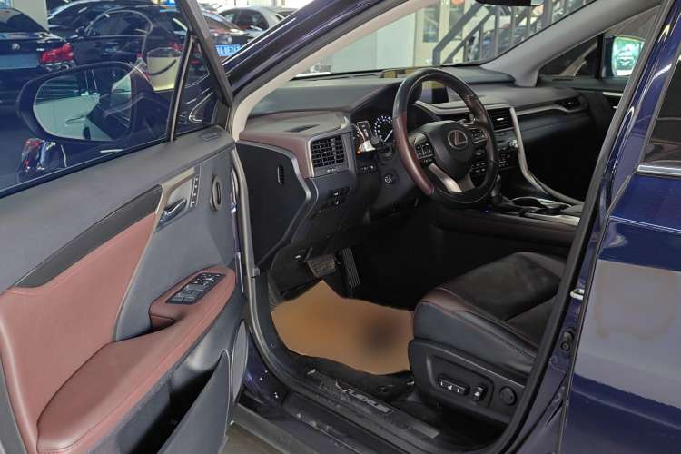Used Lexus RX 2016 300 4x4 Elegant Edition China V-standard Driver Seat