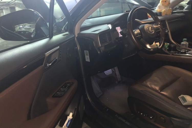 Used Lexus RX 2016 300 4x4 Elegant Edition China V-standard Driver Seat