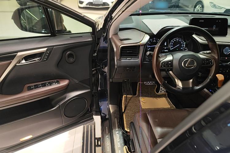 Used Lexus RX 2016 300 Two-Wheel Drive Comfort Edition China V Standard Driver Seat