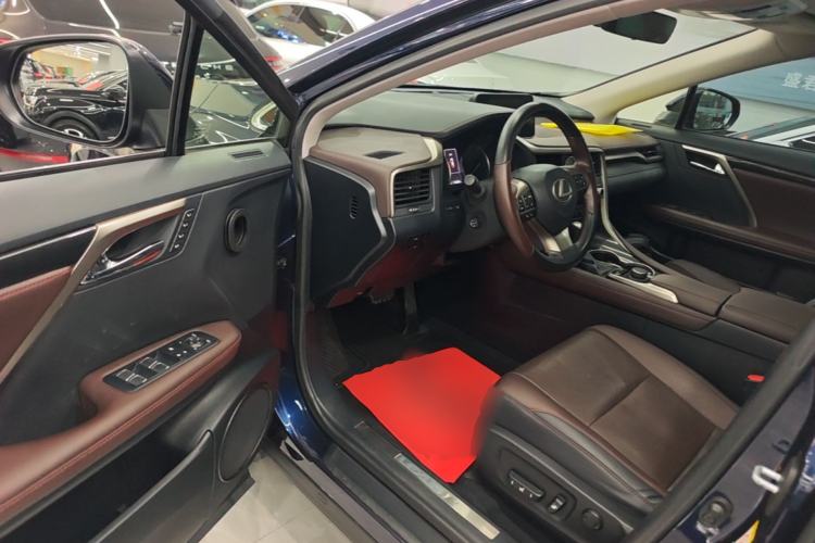 Used Lexus RX 2016 300 4x4 Elegant Edition China V-standard Driver Seat