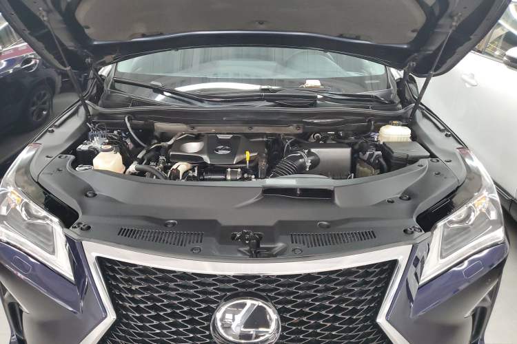 Used Lexus RX 2016 300 Two-Wheel Drive Elite Version China V Standard Engine Bay