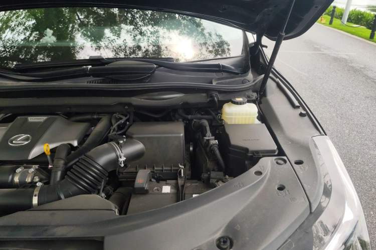 Used Lexus RX 2016 300 4x4 F SPORT Version China V Standard Engine Bay Left
