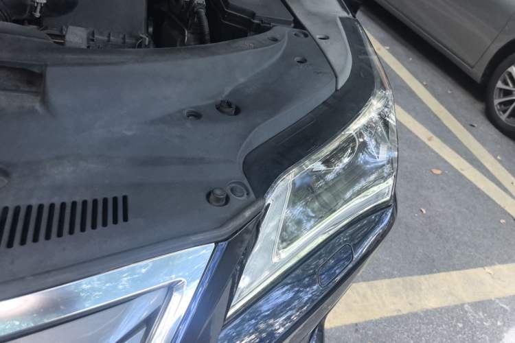 Used Lexus RX 2016 300 Two-Wheel Drive Comfort Edition China V Standard Engine Bay Left