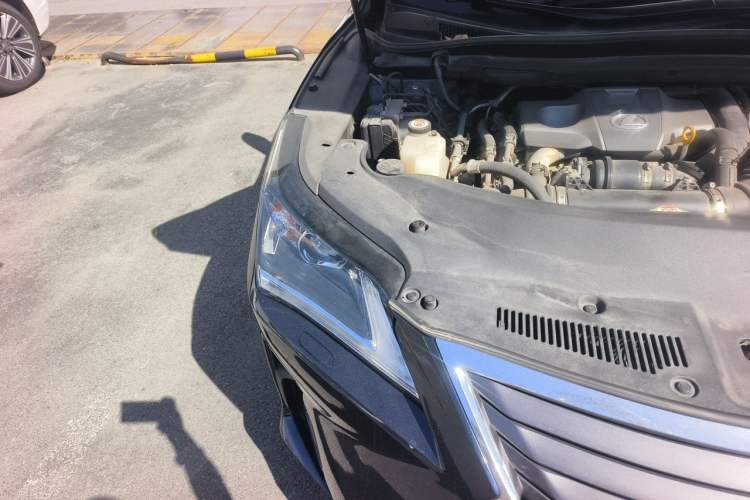 Used Lexus RX 2016 300 Two-Wheel Drive Elite Edition China VI Standard Engine Bay Right