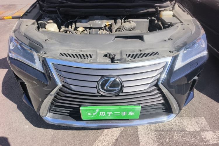 Used Lexus RX 2016 300 Two-Wheel Drive Elite Edition China VI Standard Engine Bay