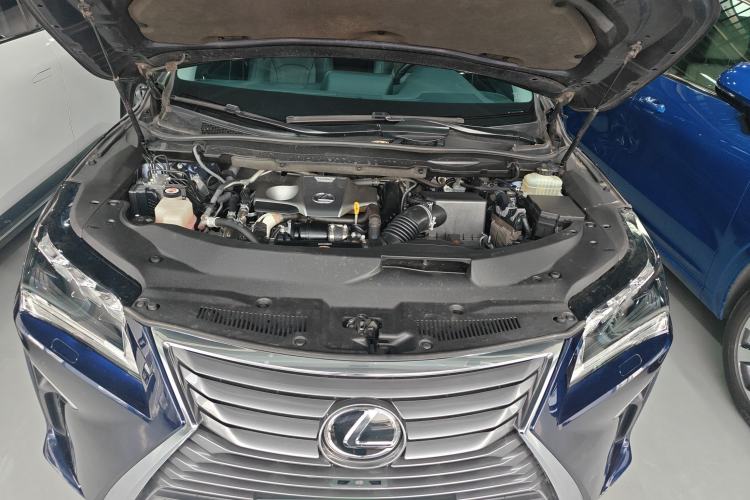 Used Lexus RX 2016 300 4x4 Elegant Edition China VI Engine Bay