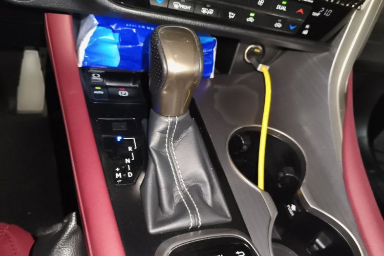 Used Lexus RX 2016 300 4x4 F SPORT Version China V Standard Gear Lever