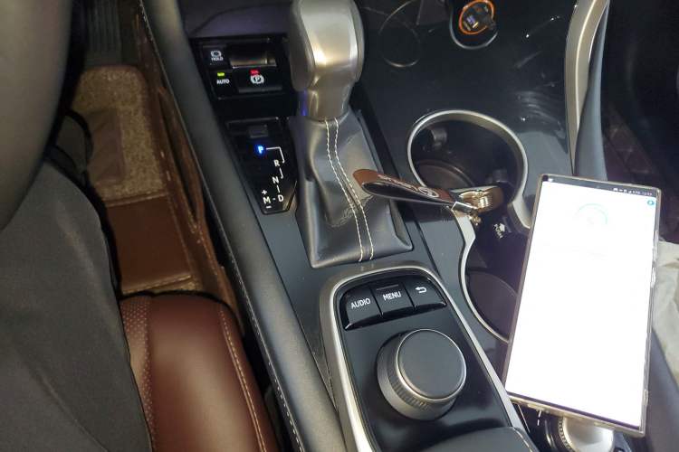 Used Lexus RX 2016 300 Two-Wheel Drive Elite Version China V Standard Gear Lever