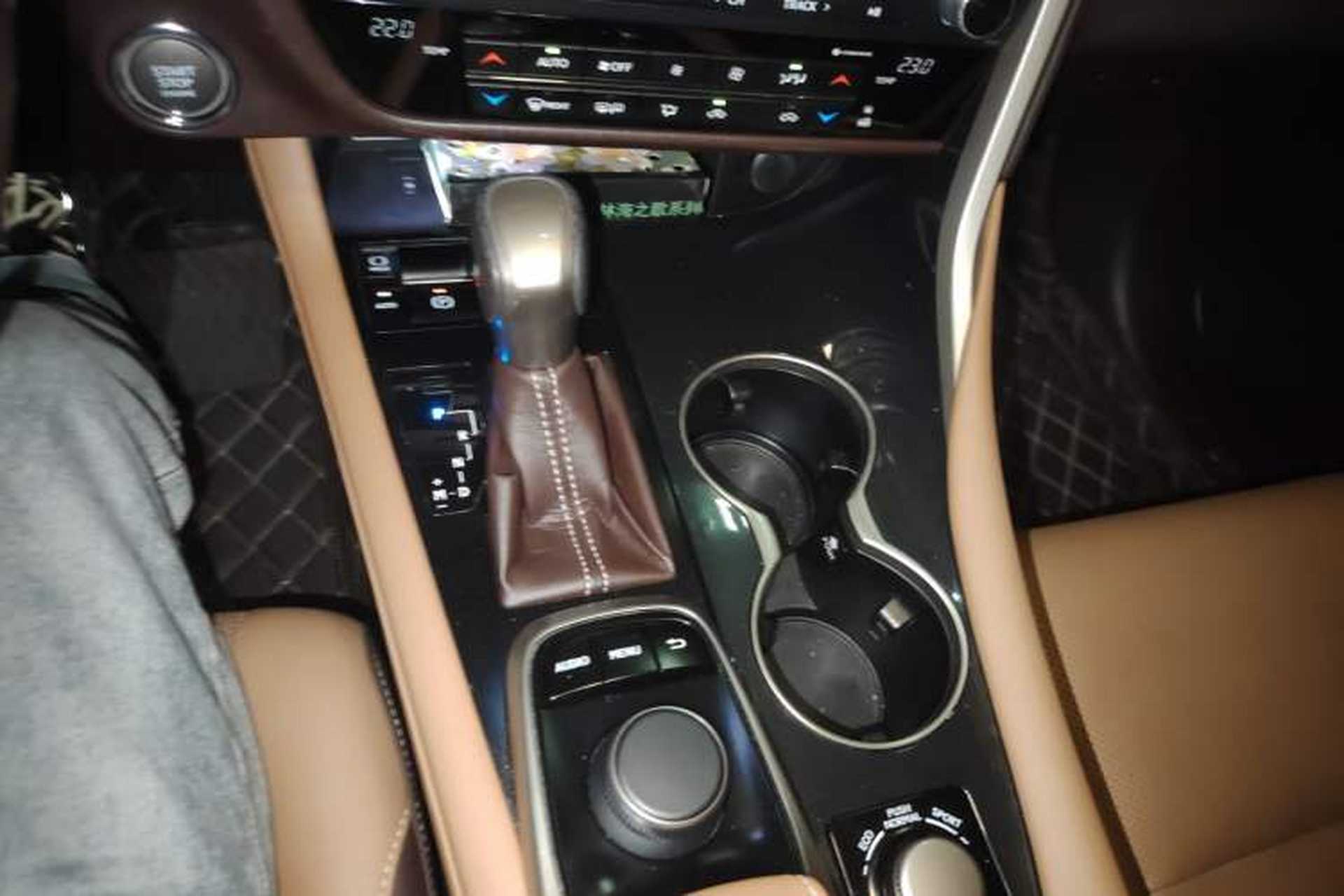 Used Lexus RX 2016 300 4x4 Elegant Edition China V-standard Gear Lever