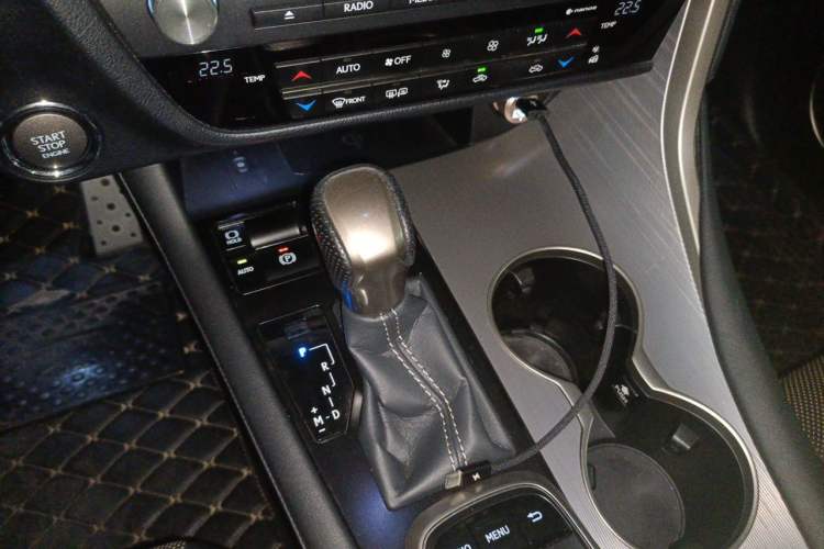 Used Lexus RX 2016 300 4x4 F SPORT Version China V Standard Gear Lever