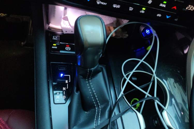 Used Lexus RX 2016 300 Two-Wheel Drive Elite Version China V Standard Gear Lever