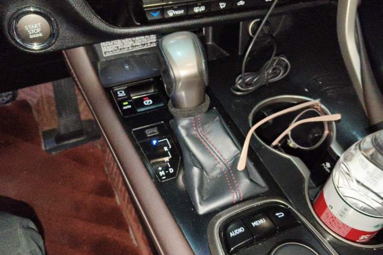 Used Lexus RX 2016 300 4x4 Elegant Edition China V-standard Gear Lever