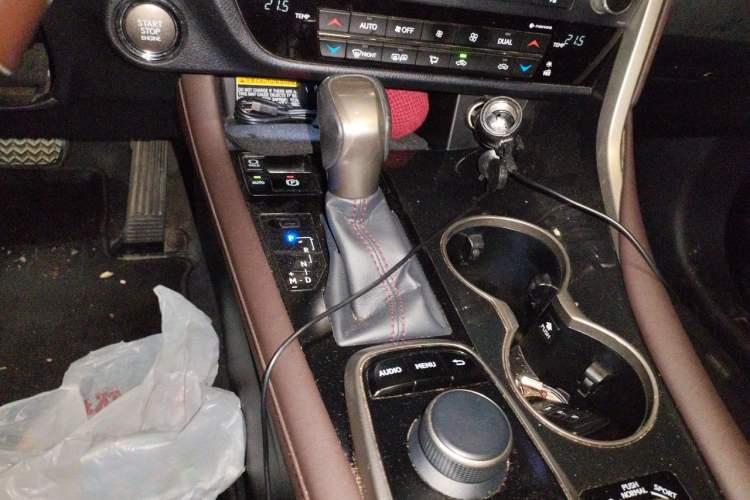 Used Lexus RX 2016 300 4x4 Elegant Edition China VI Gear Lever