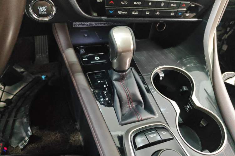 Used Lexus RX 2016 300 4x4 Elegant Edition China V-standard Gear Lever