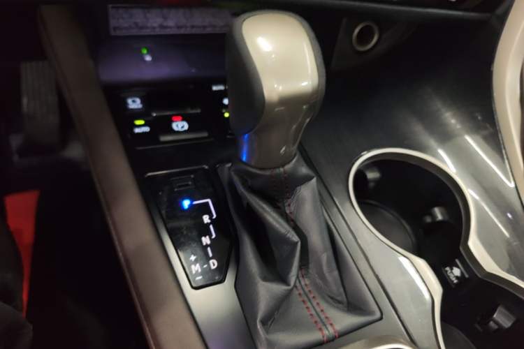 Used Lexus RX 2016 300 4x4 Elegant Edition China V-standard Gear Lever