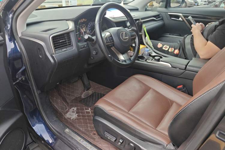 Used Lexus RX 2016 300 Two-Wheel Drive Elite Version China V Standard Headliner