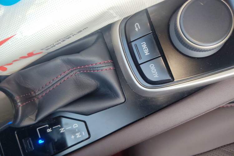 Used Lexus RX 2016 300 4x4 Elegant Edition China VI Interior 1