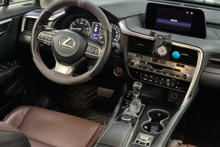 Used Lexus RX 2016 300 Two-Wheel Drive Elite Version China V Standard Interior 3