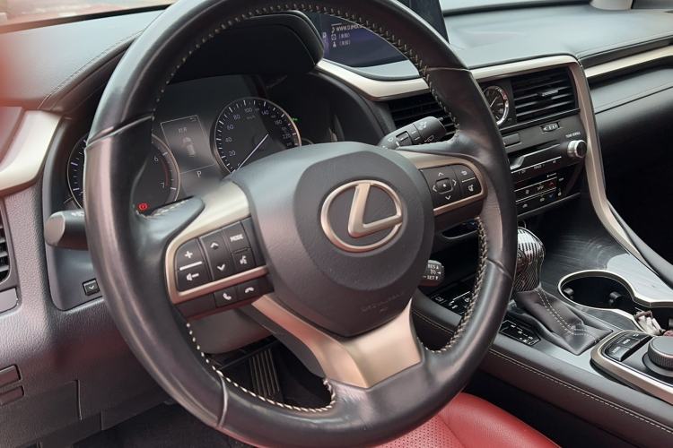 Used Lexus RX 2016 300 Two-Wheel Drive Elite Version China V Standard Interior 3