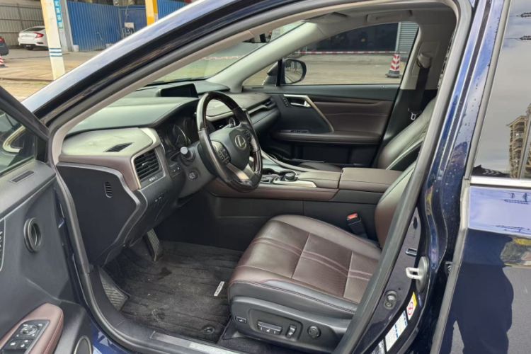 Used Lexus RX 2016 450h Four-Wheel Drive Luxury Edition Interior 5