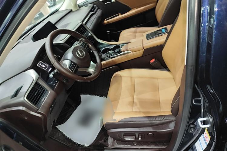 Used Lexus RX 2016 450h Four-Wheel Drive Elegant Edition Left Front Seat