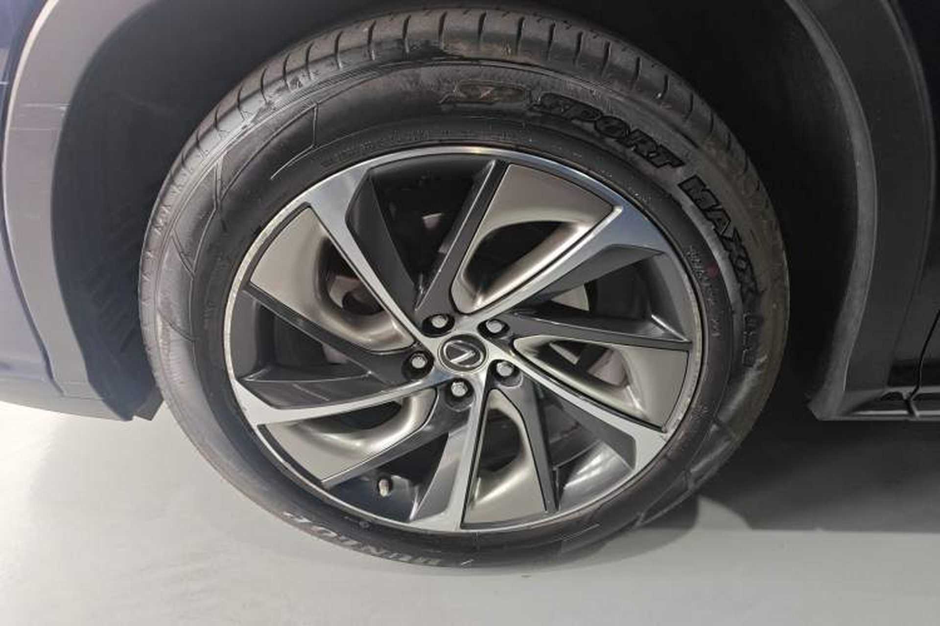 Used Lexus RX 2016 300 4x4 Elegant Edition China VI Left Front Wheel Hub
