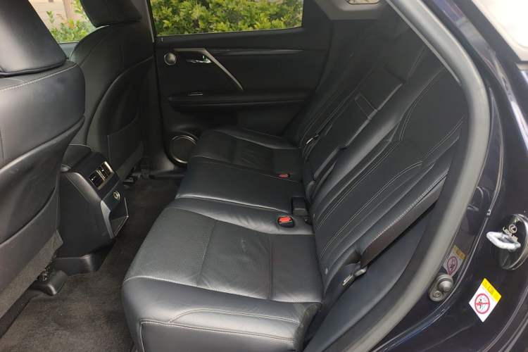 Used Lexus RX 2016 450h Four-Wheel Drive Elegant Edition Left Rear Seat