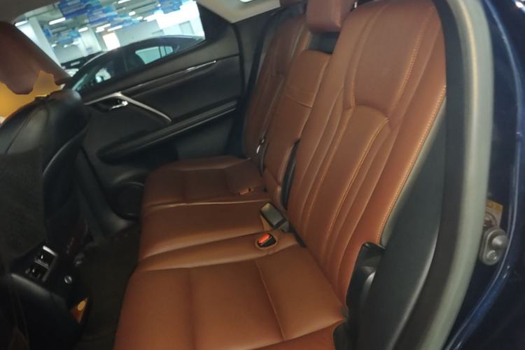 Used Lexus RX 2016 300 Two-Wheel Drive Elite Version China V Standard Left Rear Seat