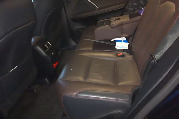 Used Lexus RX 2016 300 4x4 Elegant Edition China V-standard Left Rear Seat