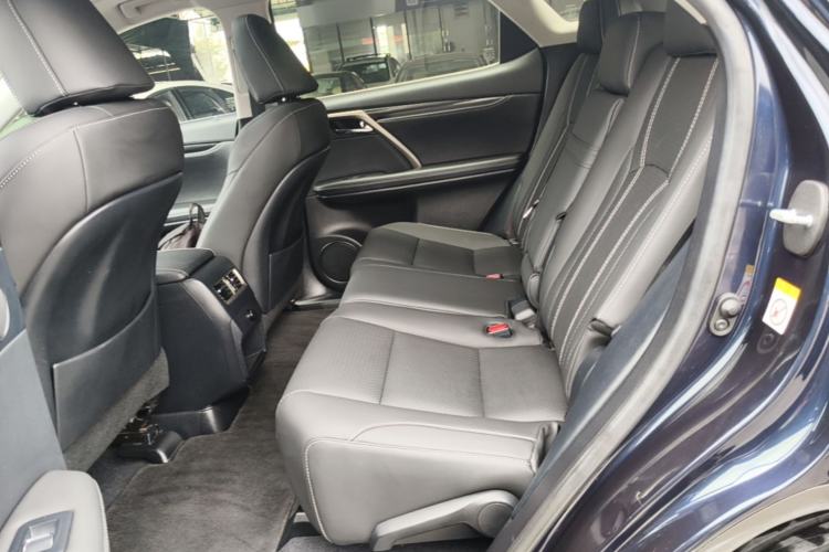 Used Lexus RX 2016 300 Two-Wheel Drive Elite Version China V Standard Left Rear Seat