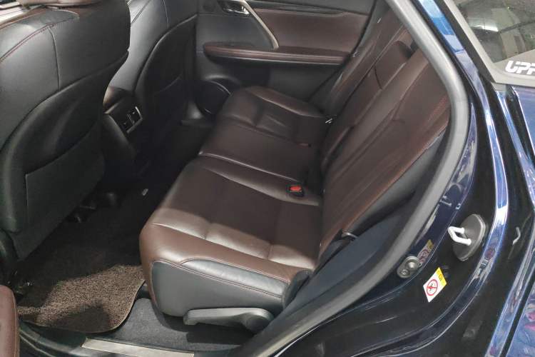 Used Lexus RX 2016 300 4x4 Elegant Edition China V-standard Left Rear Seat